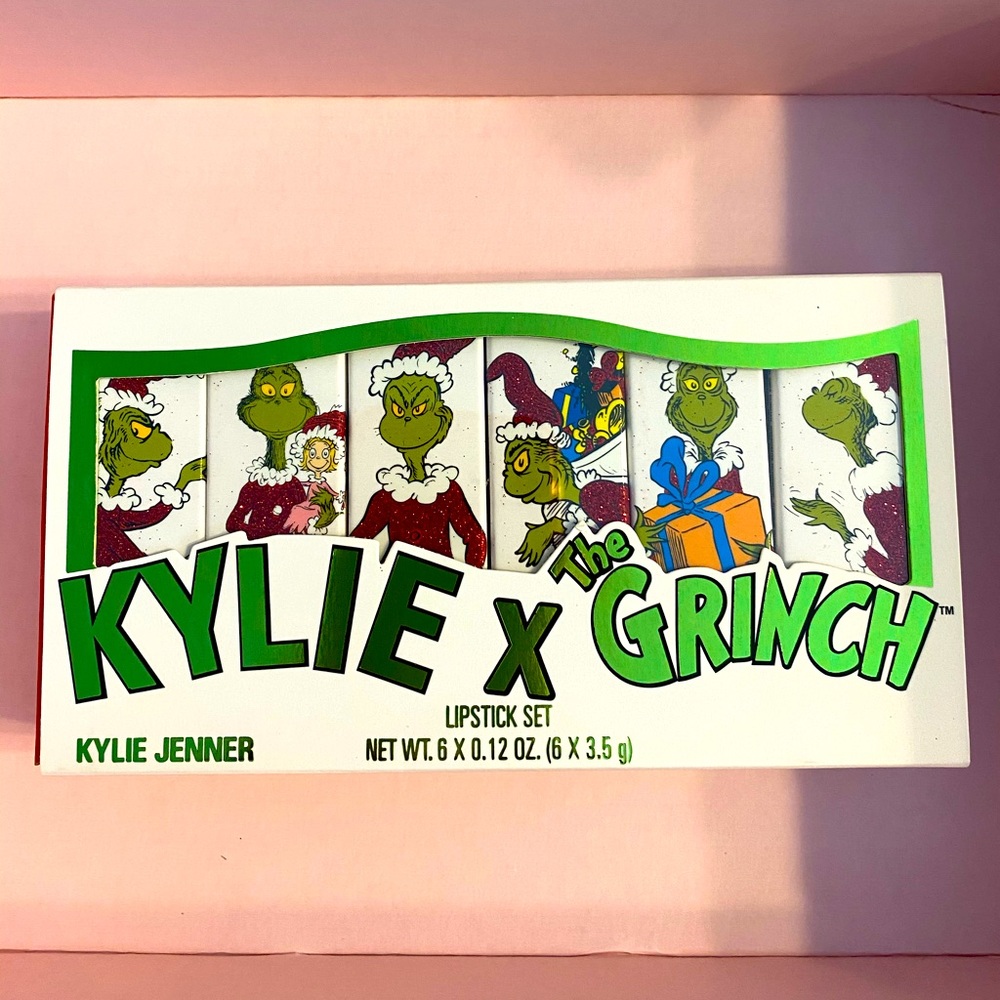 Kylie x The Grinch Lipstick Set *SELLING AS WHOLE*